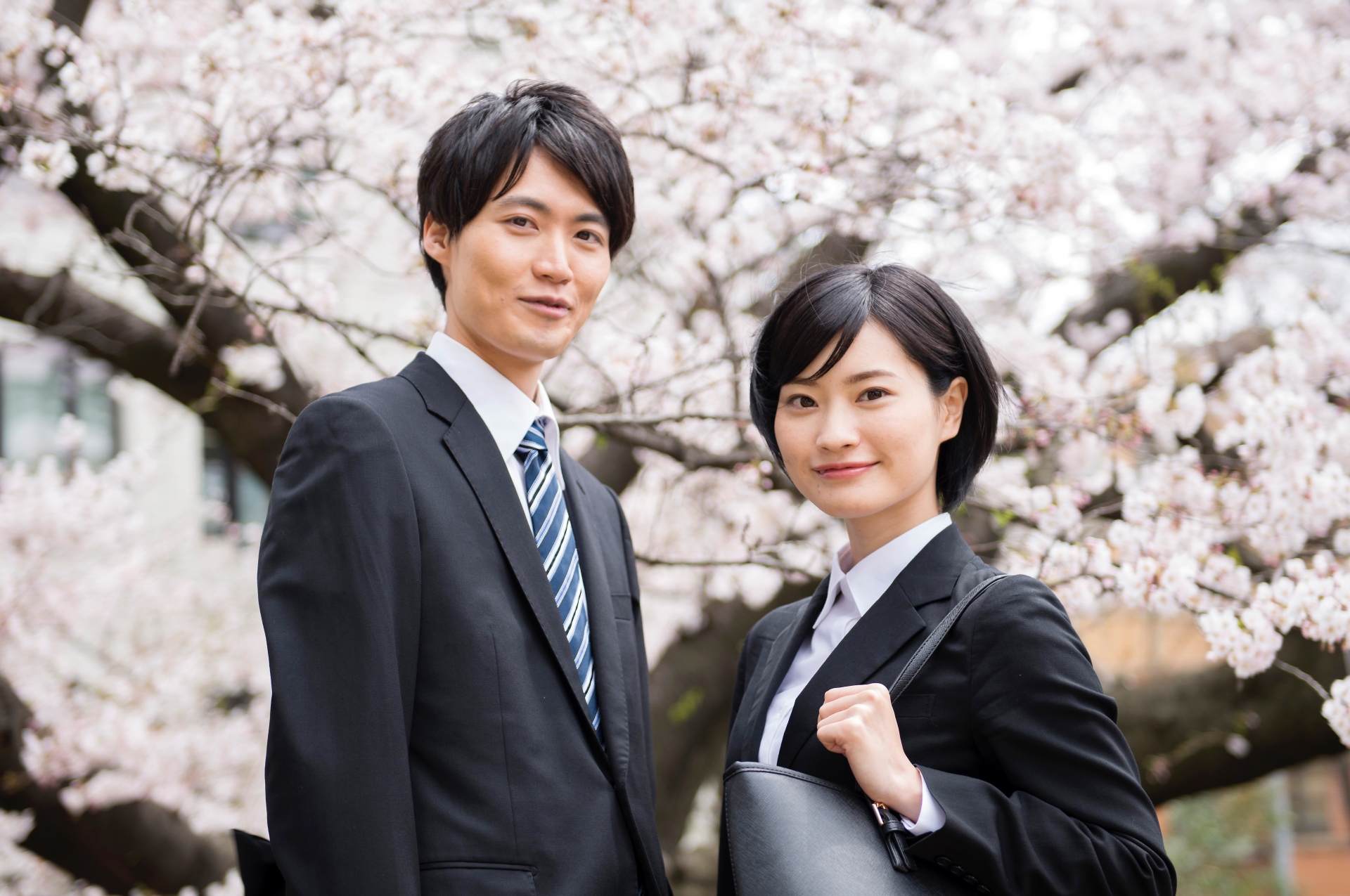 若手採用の正攻法はTikTokにあり！採用成功企業の5事例と、再現性を高める『分析』の重要性